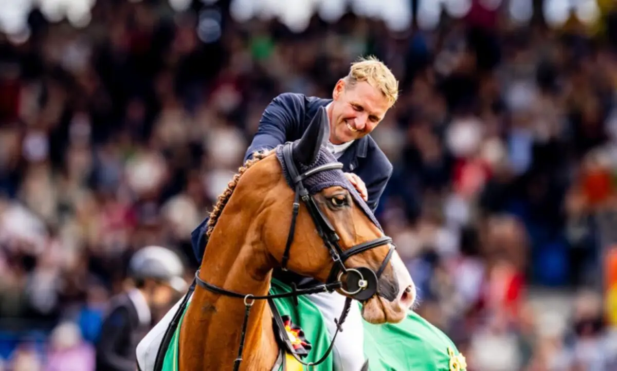 victoire-andre-thieme-chakaria-grand-prix-hambourg