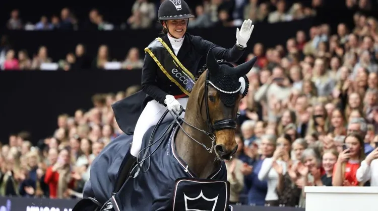 Qui a gagné la coupe du monde de dressage ?